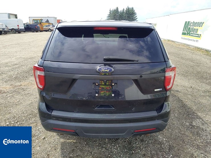 2018-ford-explorer-image-6