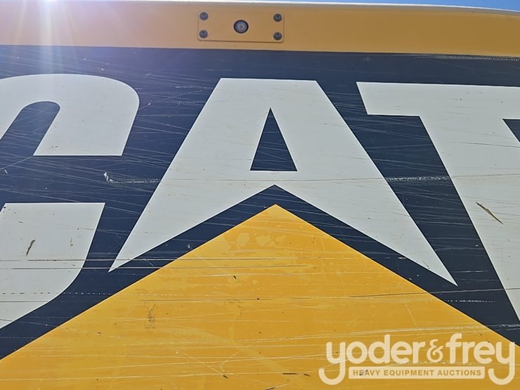 2019-caterpillar-336-image-64
