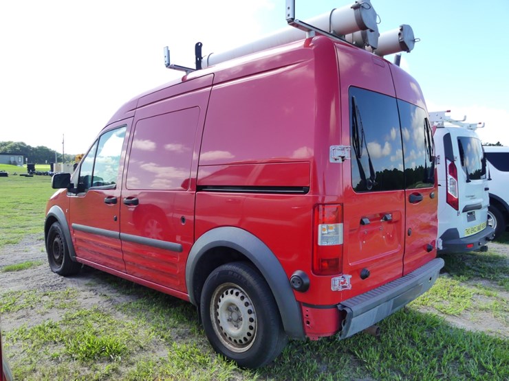 2012-ford-transit-connect-image-4
