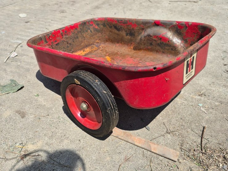 #46-•-vintage-farmall-pull-behind-wagon-for-pedal-wagon-image-1
