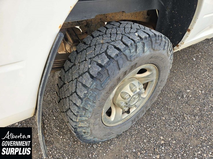 2010-dodge-ram-2500-image-11