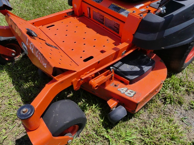 2023-kubota-z412kw-image-8
