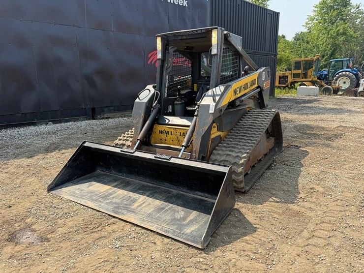 new-holland-c185-image-8