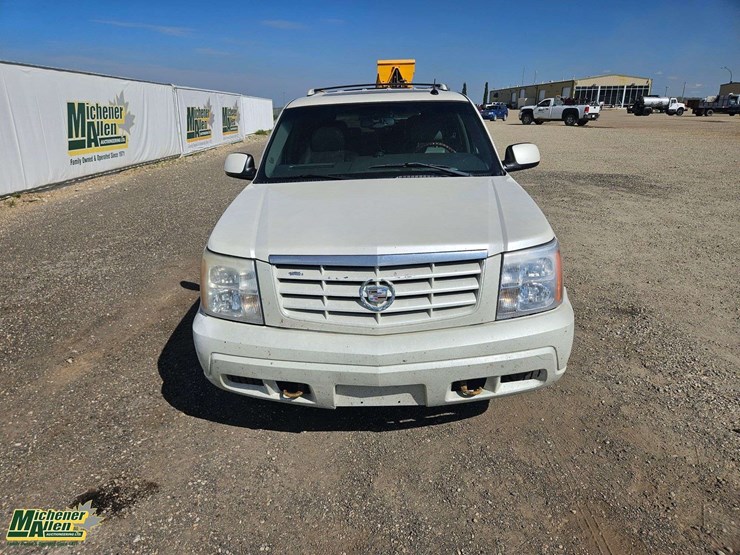 cadillac-escalade-image-35