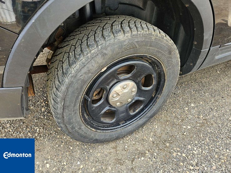 ford-explorer-image-30