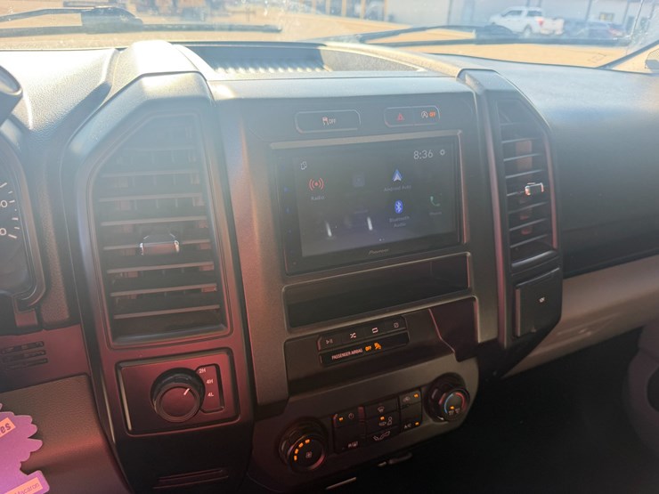 2018-ford-f150-image-17
