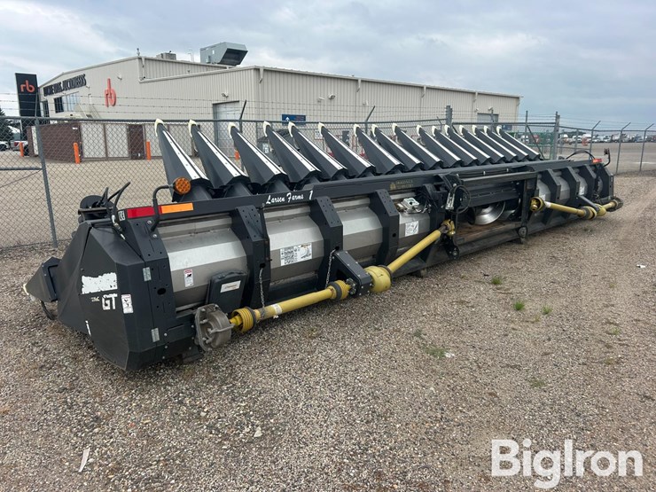 2021-drago-gt-18-20-18r20-corn-head-image-2