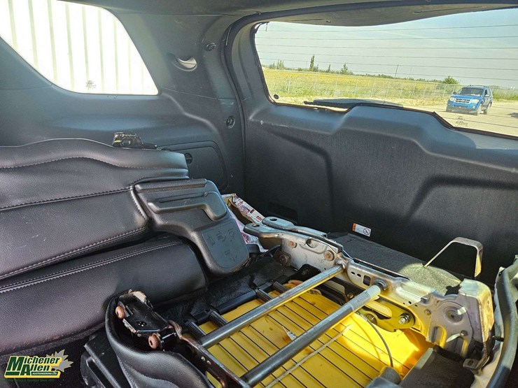 ford-explorer-image-19
