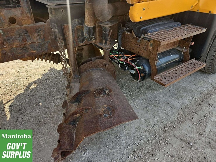 2009-international-workstar-7600-image-43