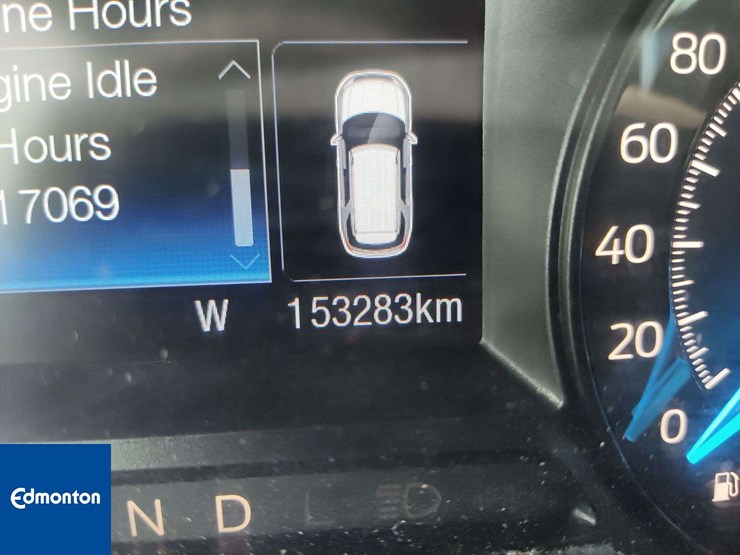 2018-ford-explorer-image-17