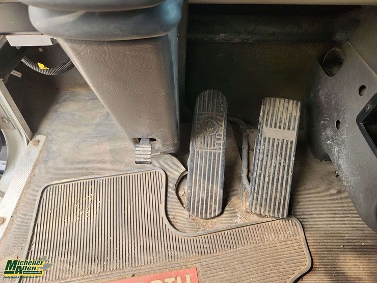 2012-kenworth-t370-image-24