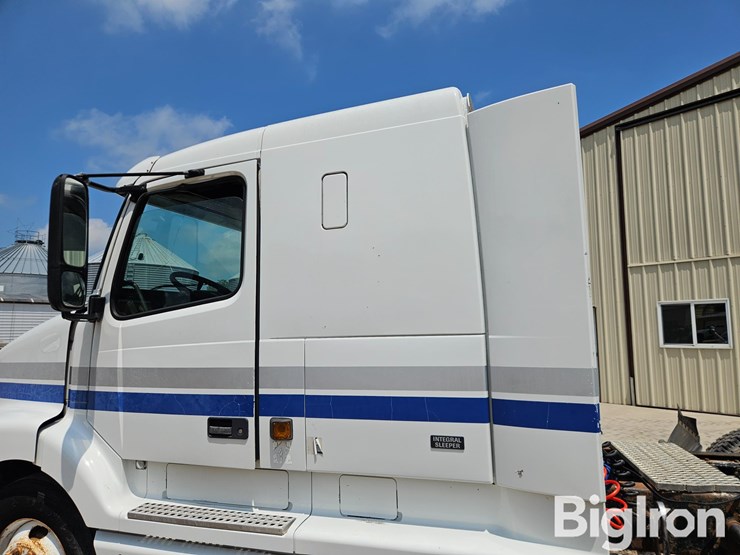 1999-volvo-vnl64t-t/a-truck-tractor-image-20