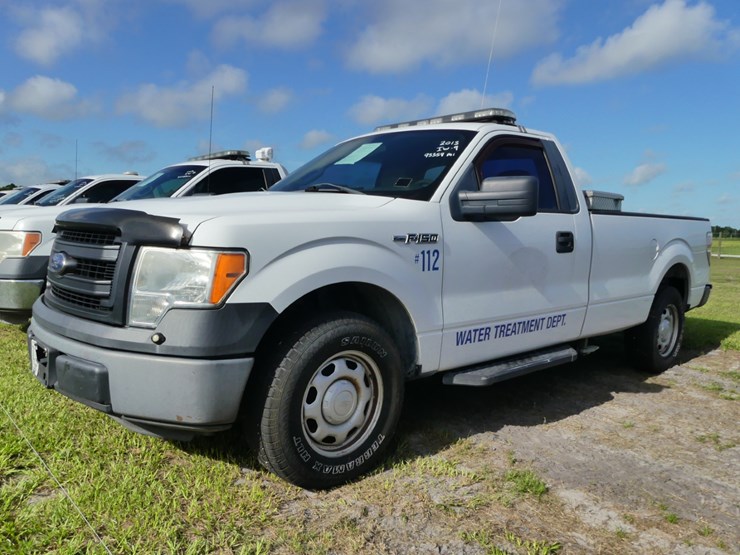 2013-ford-f150-xl-image-1