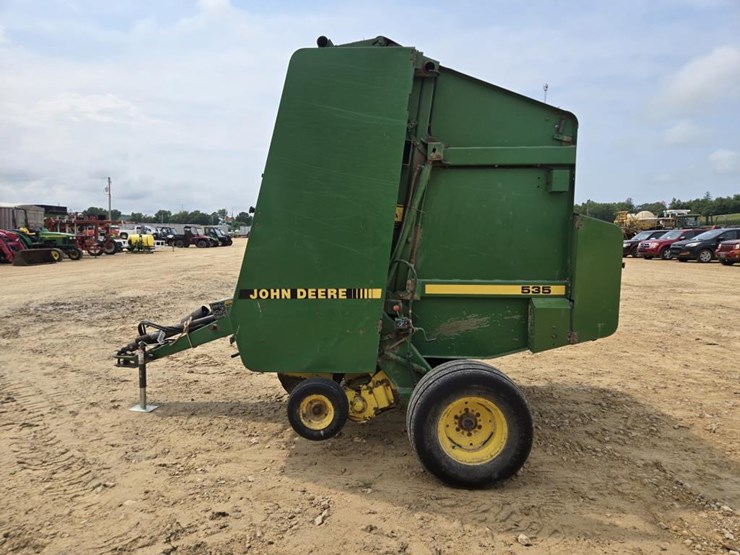 john-deere-535-image-4