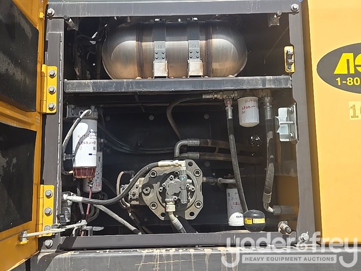 2019-volvo-ec300el-image-38