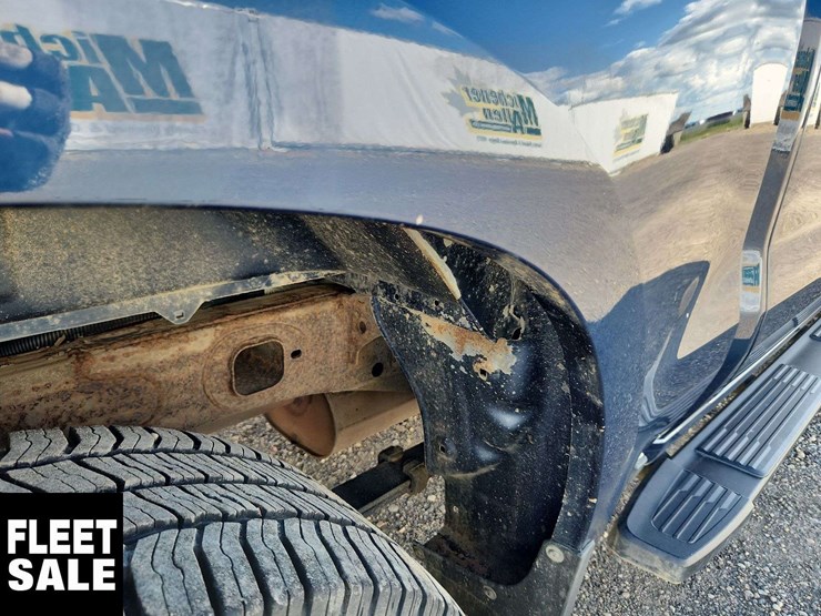 2019-chevrolet-silverado-1500-image-47