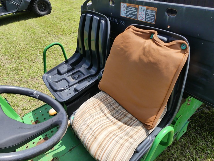 2013-john-deere-4x2tx-image-9