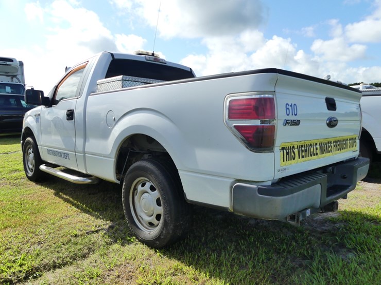 2013-ford-f150-xl-image-4