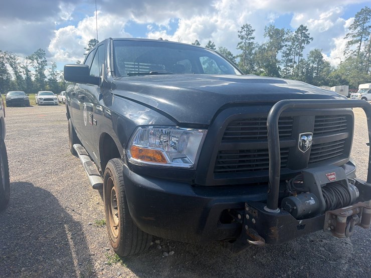 2012-dodge-ram-1500-image-1