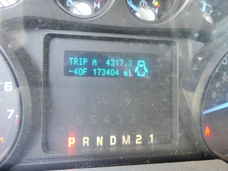 2011-ford-f250-xl-image-20