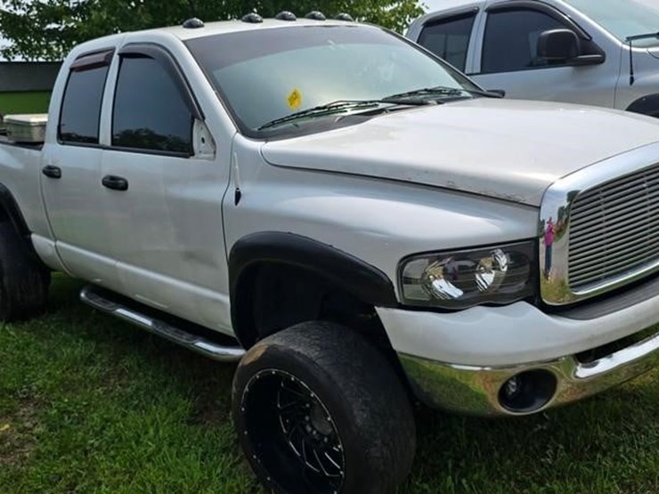 2002-dodge-ram-2500-image-3