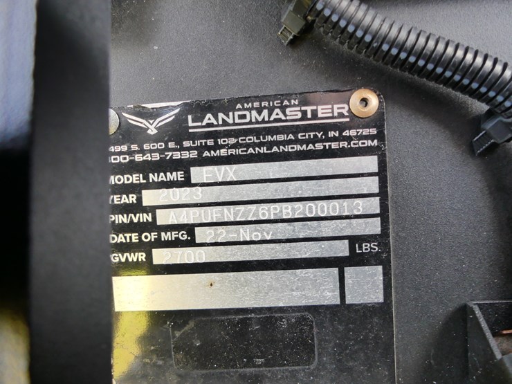 2023-landmaster-ev-image-15