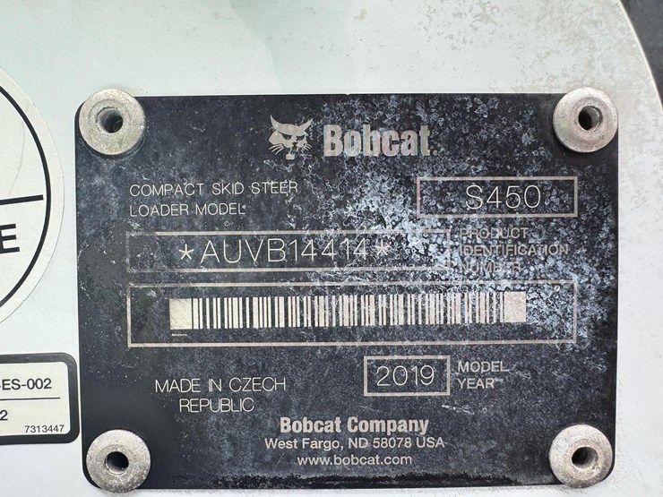 2019-bobcat-s450-image-23