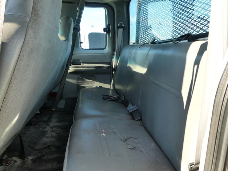 2006-ford-f250-xl-image-10