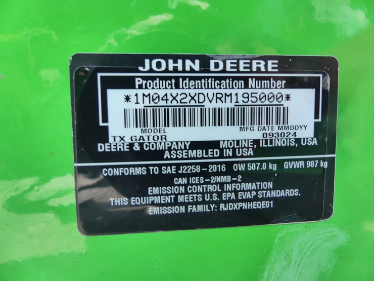 2024-john-deere-gator-image-12