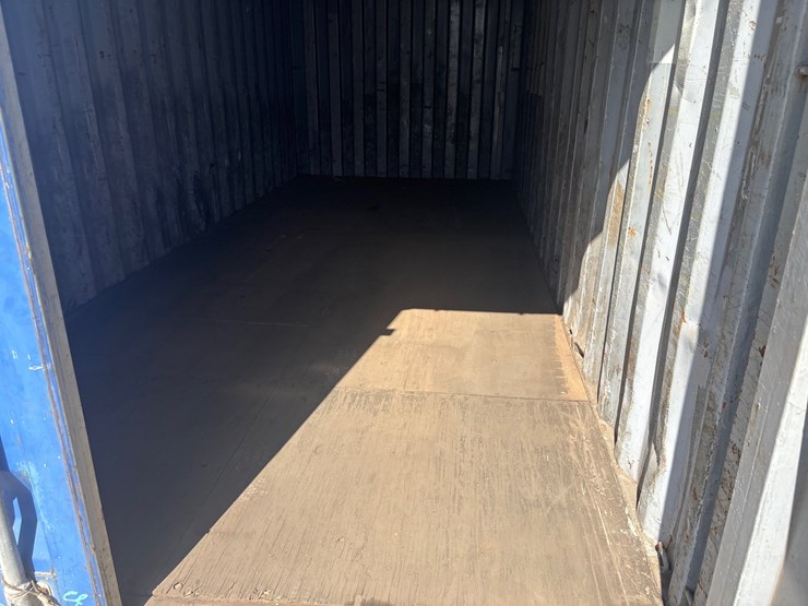 #1211-•-20ft-shipping-container-image-5
