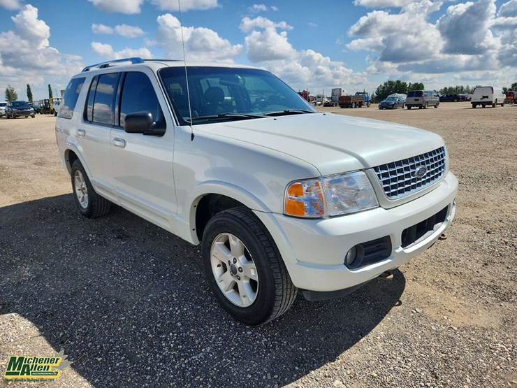 ford-explorer-image-27