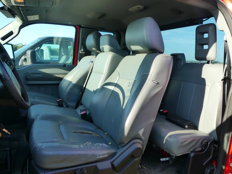 2016-ford-f250-xl-image-8