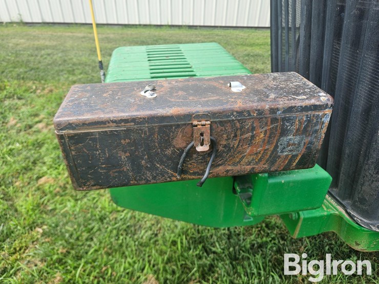 2006-john-deere-8330-image-13