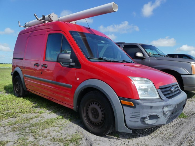 2012-ford-transit-connect-image-2