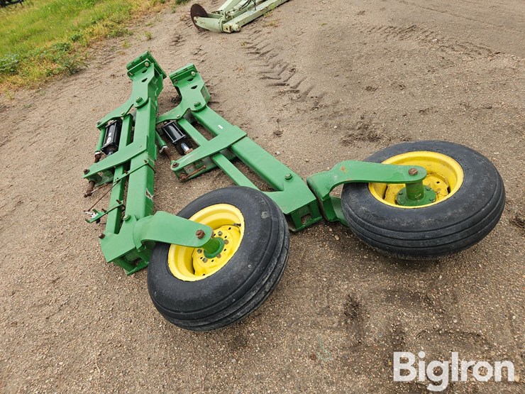 hydraulic-lift-assist-attachments-image-3