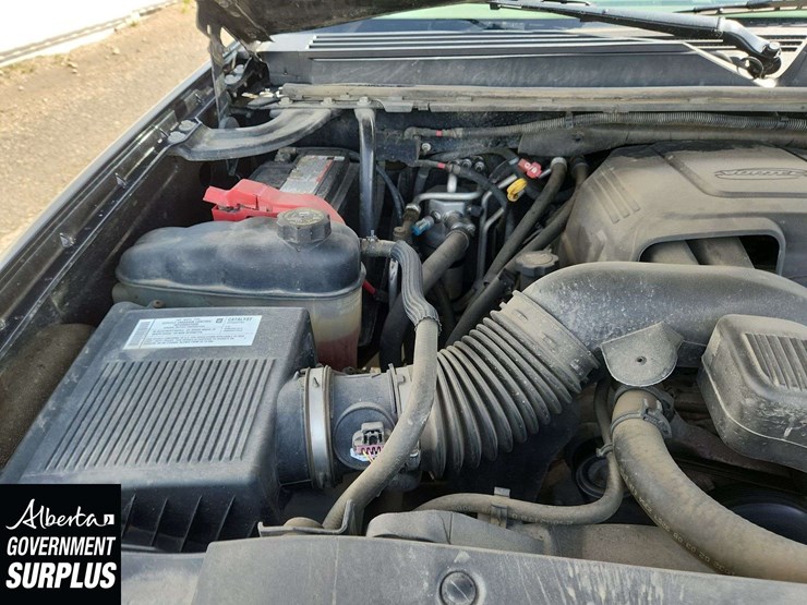 2008-chevrolet-tahoe-image-27