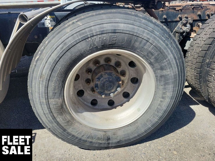 2018-kenworth-t680-image-10