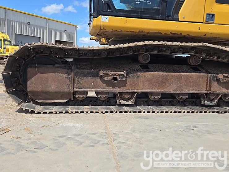 2019-caterpillar-336-image-10