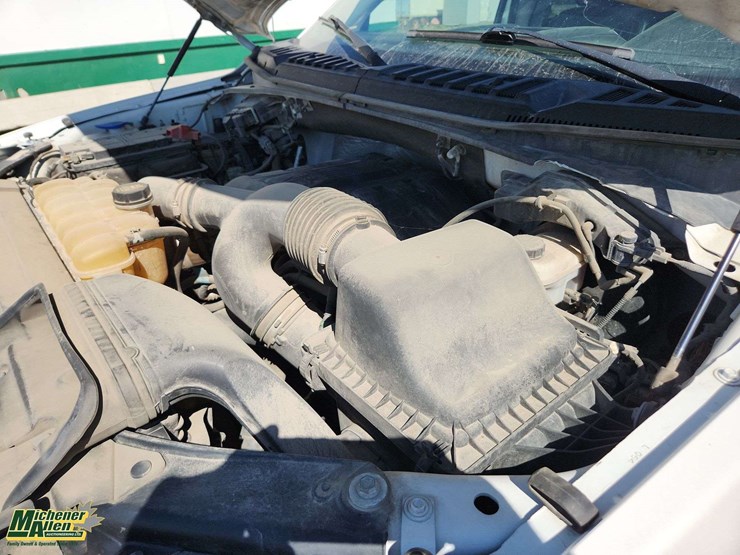 2015-ford-f150-image-25
