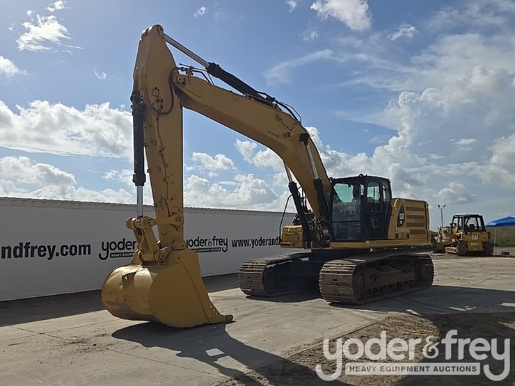 2019-caterpillar-336-image-1