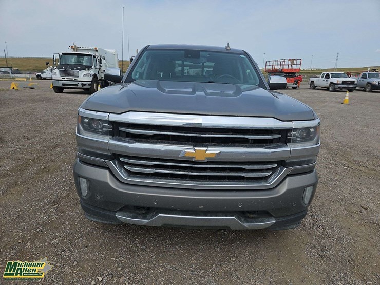 2017-chevrolet-silverado-1500-image-9