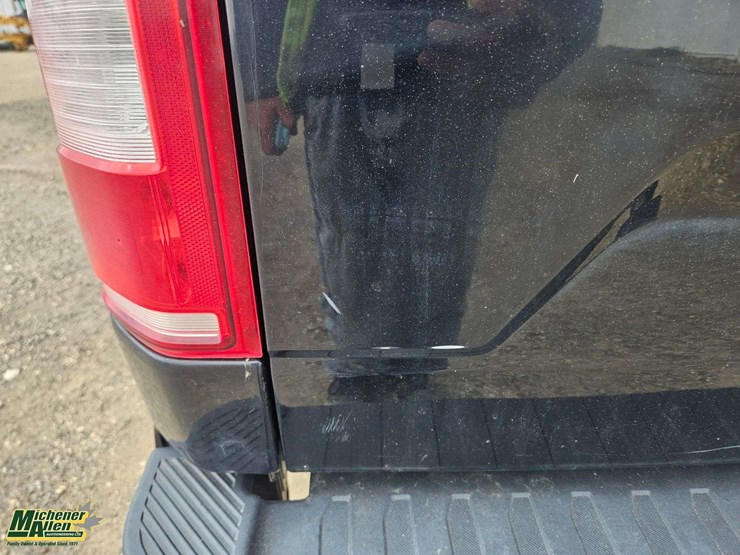 2018-ford-f150-image-21