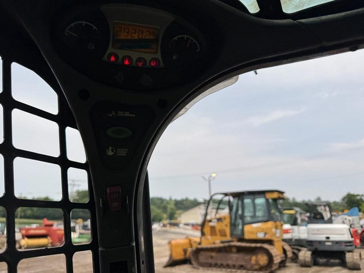 2019-bobcat-s450-image-18