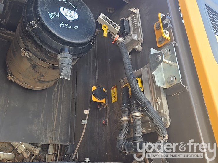 2019-volvo-ec300el-image-31
