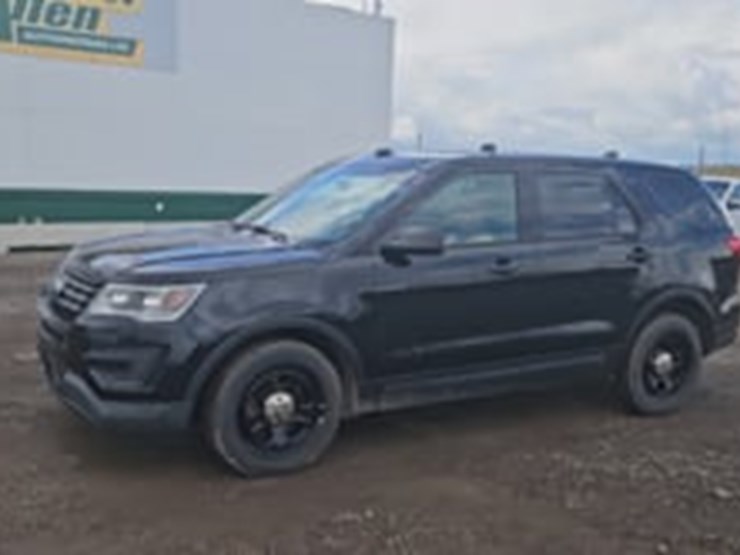 2018-ford-explorer-image-5