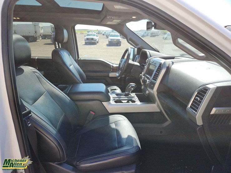 2015-ford-f150-image-16