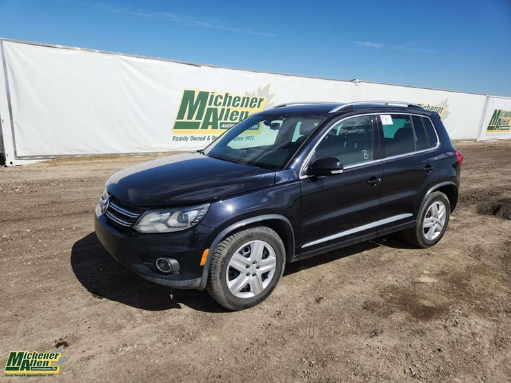 2016-volkswagen-tiguan-image-1