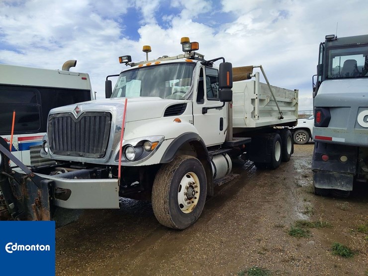 2014-international-workstar-7400-image-1