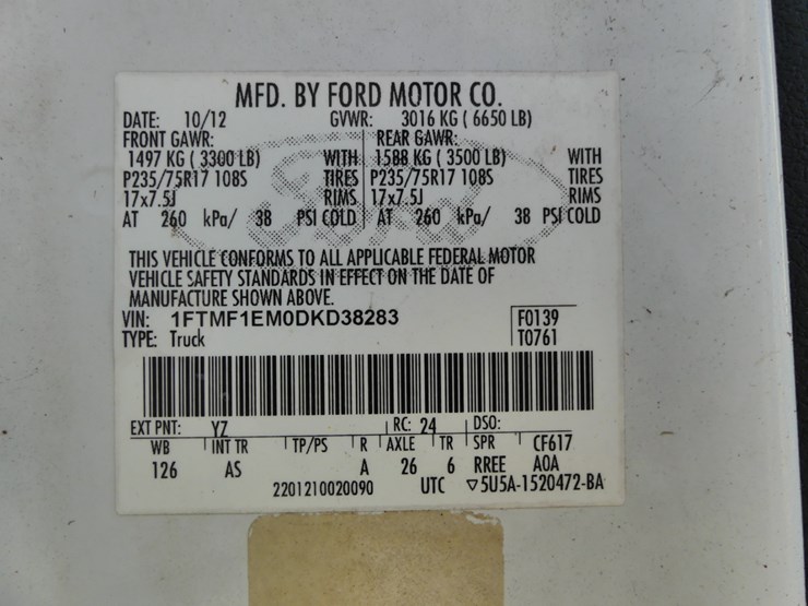 2013-ford-f150-xl-image-14