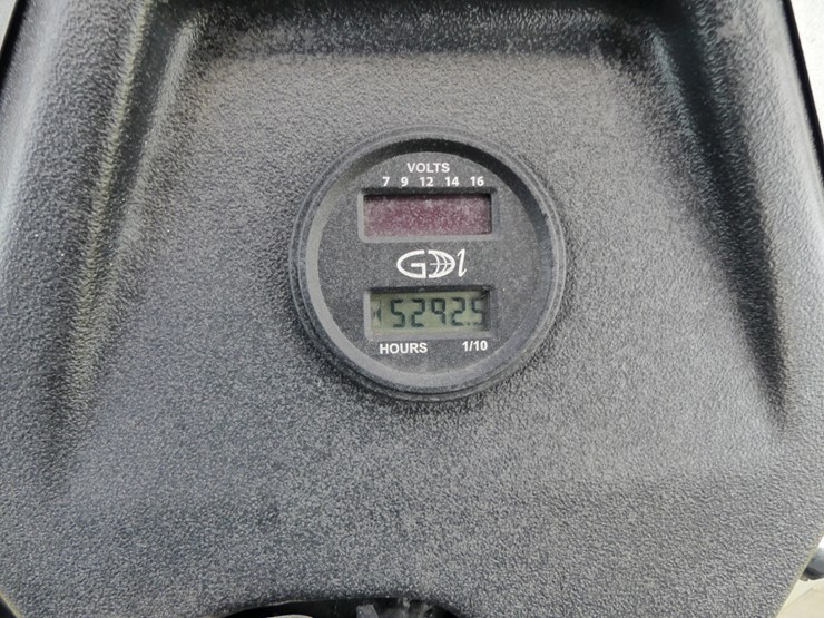 2022-landmaster-ev-image-12